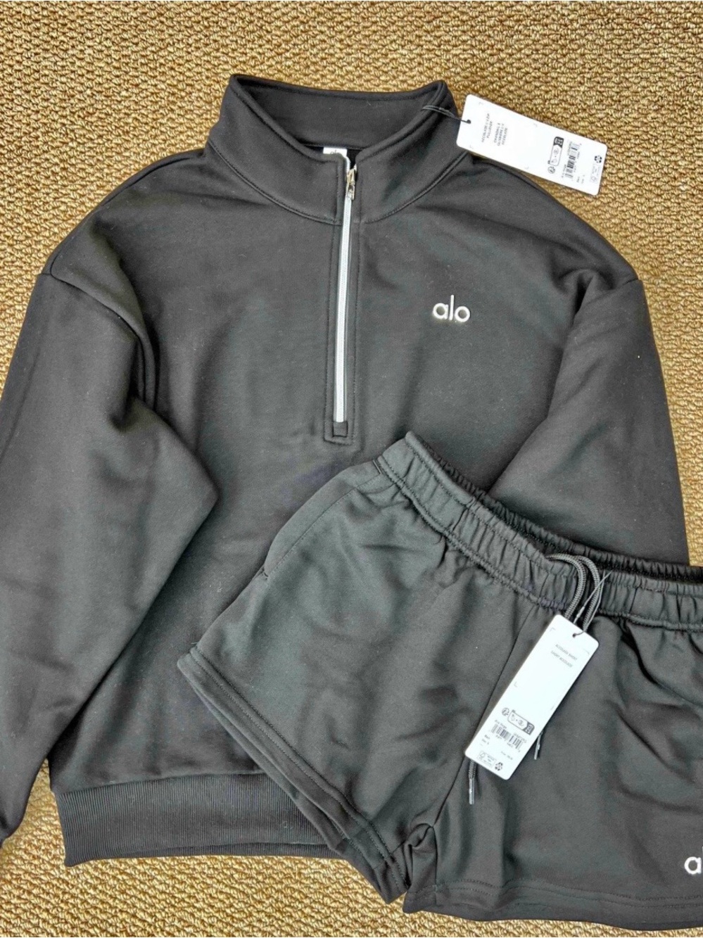 ALO Yoga woman Black Zip-Front Pullover Sweatshirt